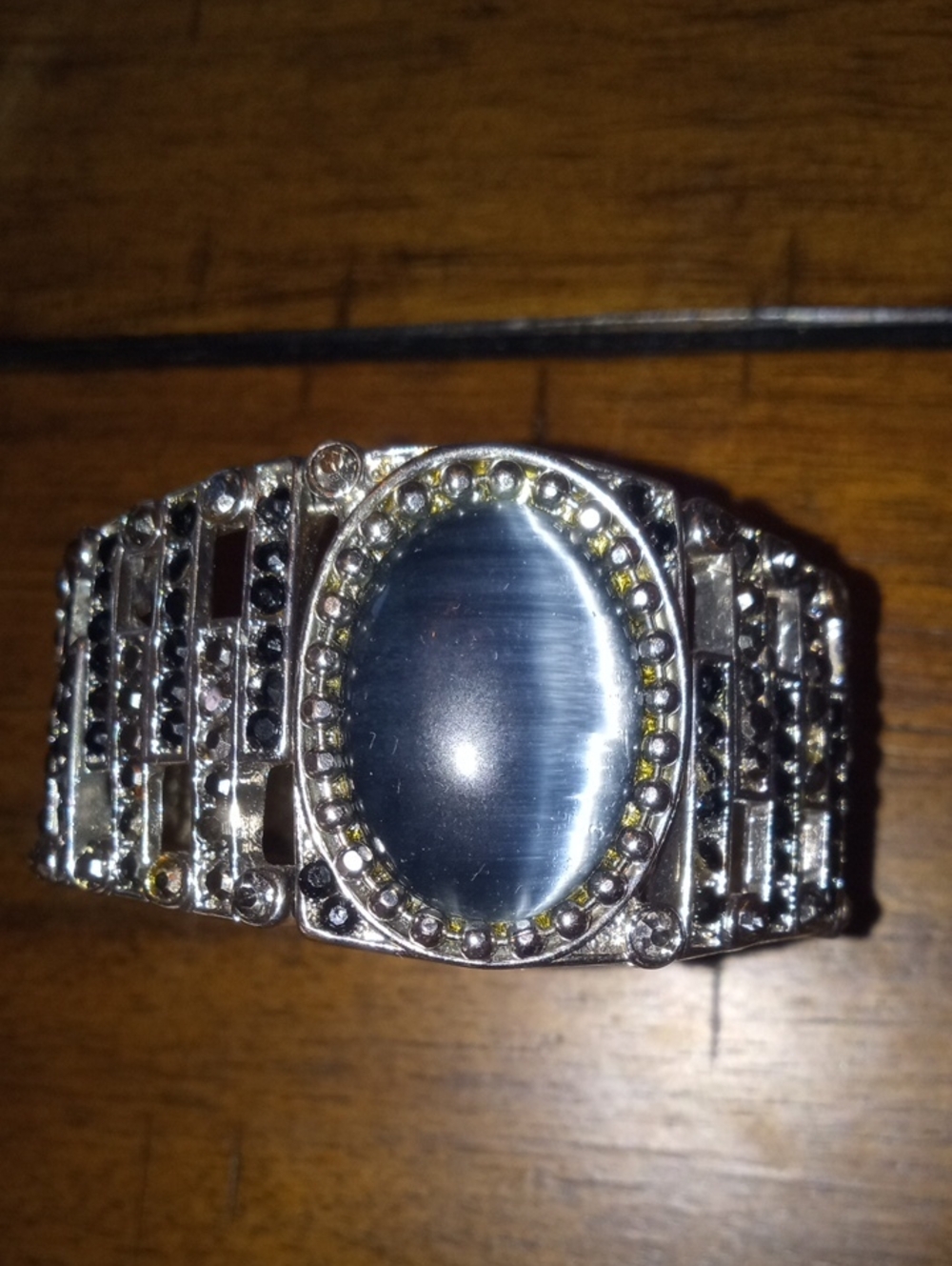 Silver-tone Stretch Statement Cuff Bracelet with Large Oval Cabochon - Picture 1 of 4